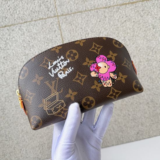 Louis Vuitton Monogram Canvas Cosmetic Bag M15359