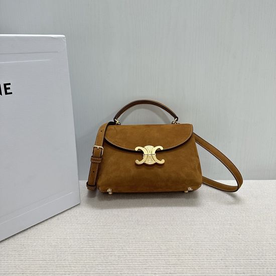 Celine Triomphe Kelly Handbag 118113