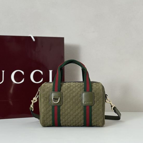 Gucci Green Velvet Crossbody Bag 859975
