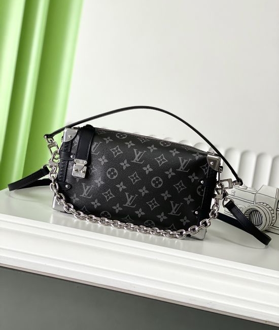 Louis Vuitton LV Monogram Trunk Bag M26226