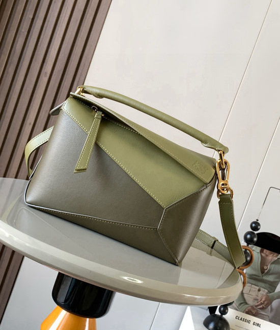 Loewe Puzzle Nappa Leather Handbag 9311