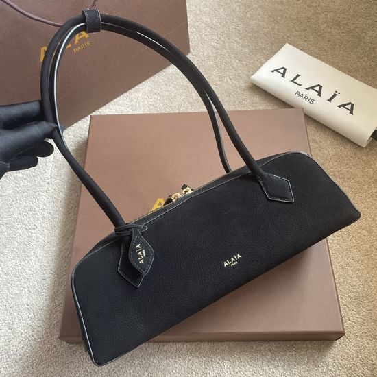 Alaia Le Teckel Shoulder Bag 115489