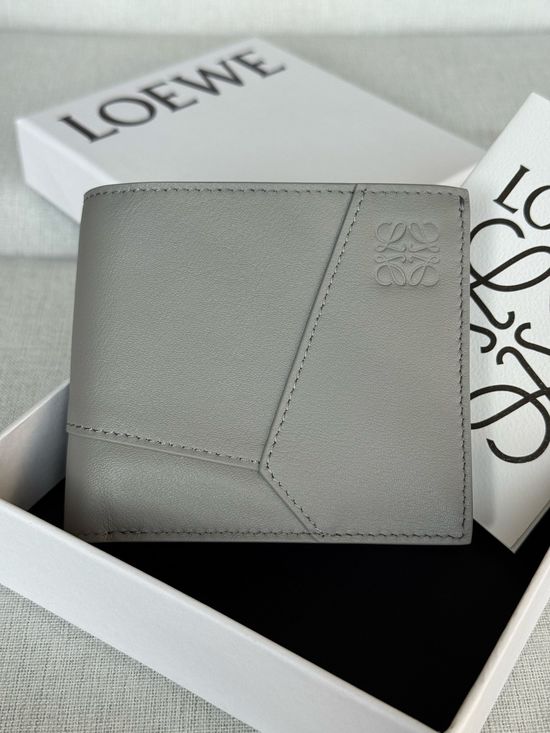 Loewe Puzzle Classic Calfskin Bifold Wallet X4b
