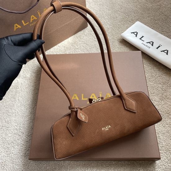 Alaia Le Teckel Shoulder Bag 115486