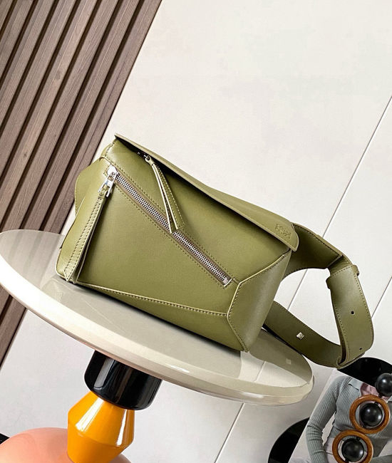 Loewe Puzzle Classic Leather Waist Bag 9114