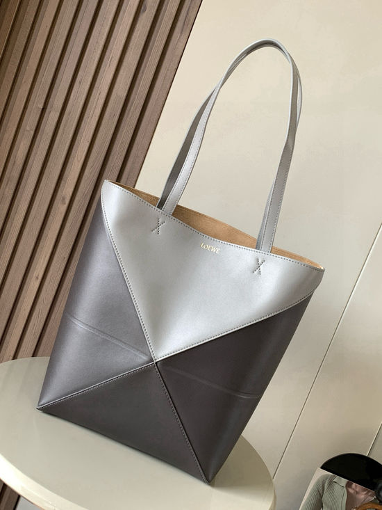 Loewe Puzzle Fold Shiny Leather Tote 9029