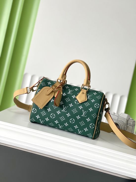Louis Vuitton Speedy Bag Green M24423