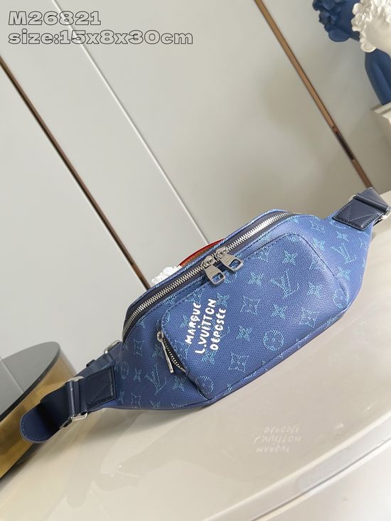 Louis Vuitton Rush Waist Bag M26821