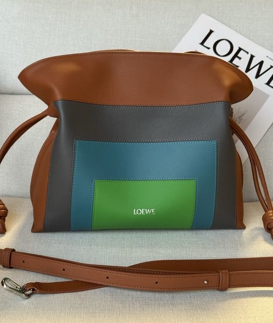 Loewe Flamenco Leather Clutch Bag 11050-1