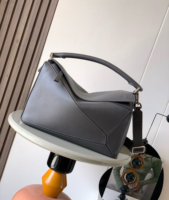 Loewe Puzzle Leather Handbag 9095