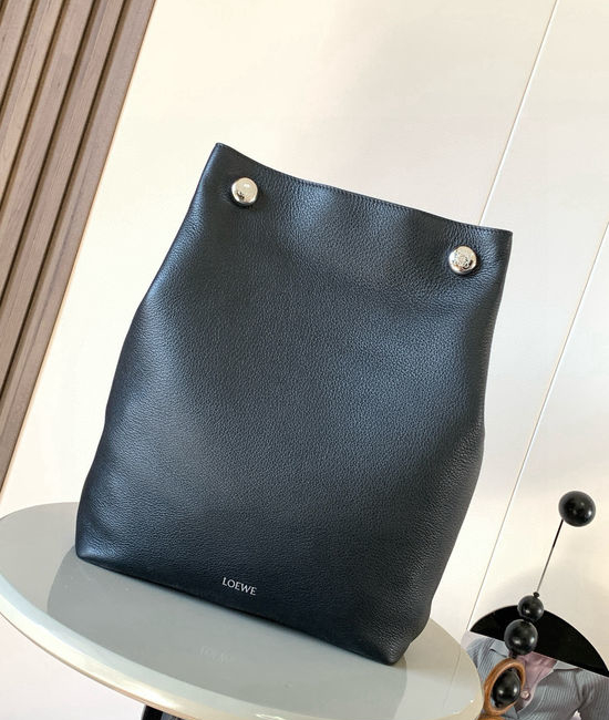 Loewe Pebble Hobo Grained Leather Handbag 9093