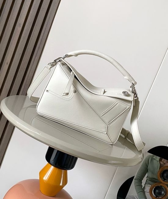 Loewe Puzzle Leather Handbag 9109
