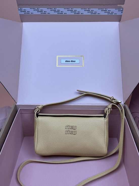 Miu Miu Isetan Limited Crossbody Bag 5BB462