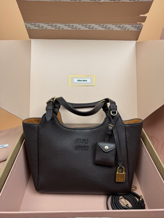 Miu Miu Isetan Limited Basket Bag 5BB304