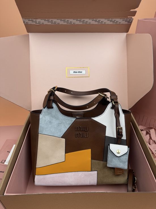 Miu Miu Isetan Limited Basket Bag 5BB304