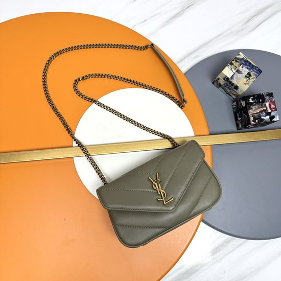 Yves Saint Laurent LouLou Mini Lambskin Bag 821749