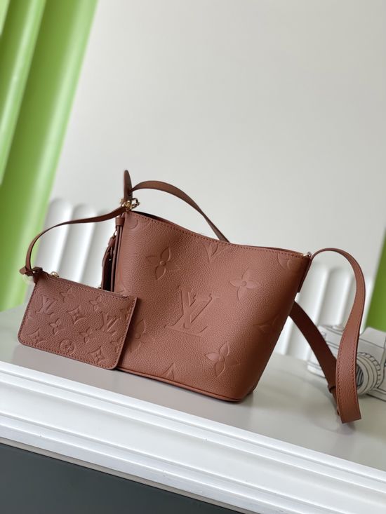 Louis Vuitton ALL IN BB Leather Bucket Bag M28820