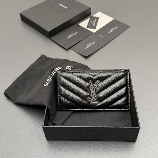 Yves Saint Laurent Matelasse Leather Card Holder 607915