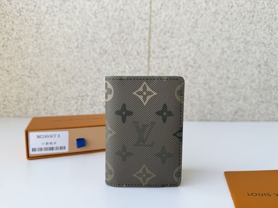 Louis Vuitton Pocket Organizer Monogram Canvas Card Holder M26971