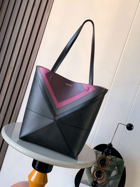 Loewe Puzzle Fold Lightweight Foldable Handbag 7057