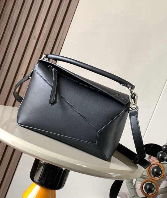 Loewe Puzzle Handbag Black 9311 8010