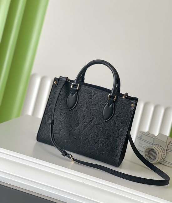 Louis Vuitton LV Onthego Tote Bag M45653