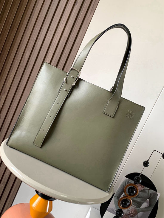 Loewe Buckle Horizontal Tote Classic Leather Bag 9053