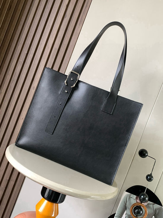 Loewe Buckle Horizontal Tote Classic Leather Bag 9053