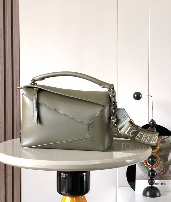 Loewe Puzzle Rabbit Decor Handbag 9001 Tea Green