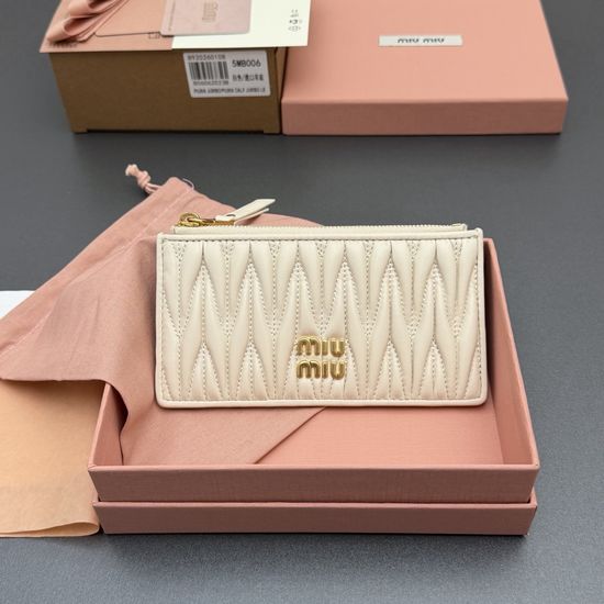 Miu Miu Matelasse Leather Zip Card Holder 5MB006