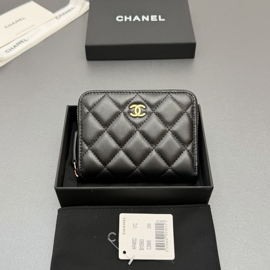 Chanel Zip Series Short Wallet AP4652