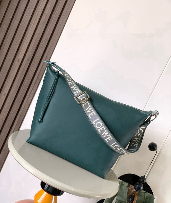 Loewe Cubi Adjustable Shoulder Bag 9010