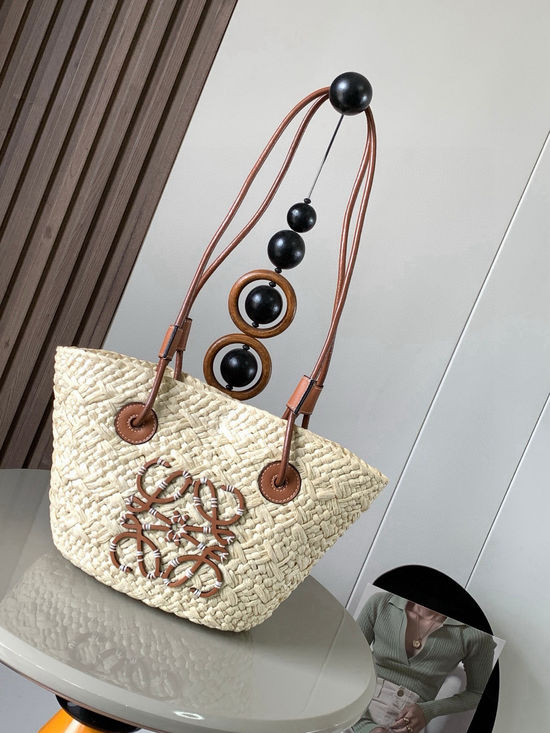 Loewe Anagram Basket Woven Handbag 8007 Brown