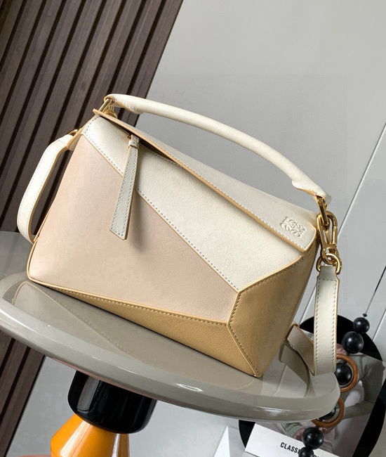 Loewe Puzzle Handbag Apricot Color 9311 8010