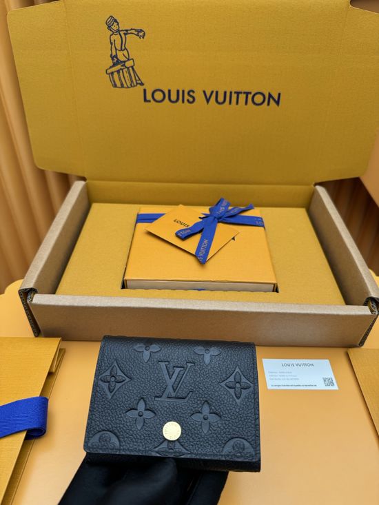 Louis Vuitton Grained Calfskin Card Holder M58456
