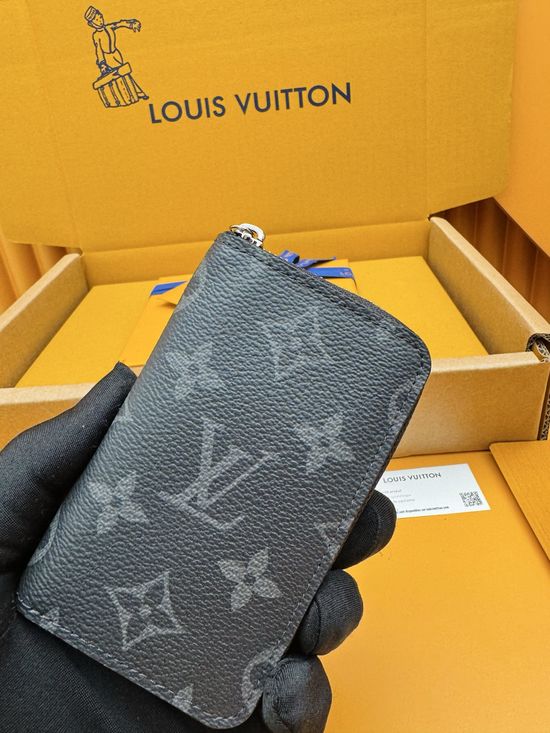 Louis Vuitton Monogram Eclipse Wallet M81662