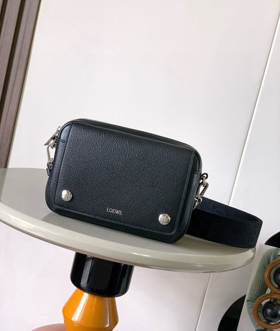 Loewe Pebble Small Grain Calfskin Messenger Bag 9149
