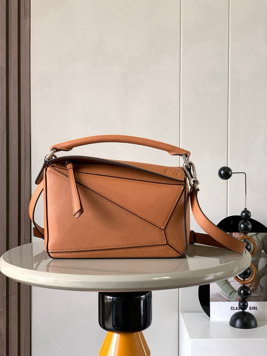 Loewe Puzzle Calfskin Handbag 5401