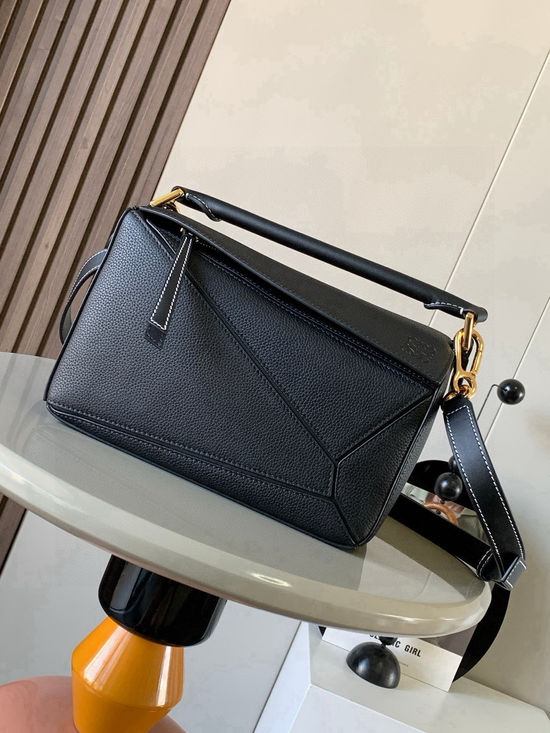 Loewe Puzzle Handbag Classic Small 9005