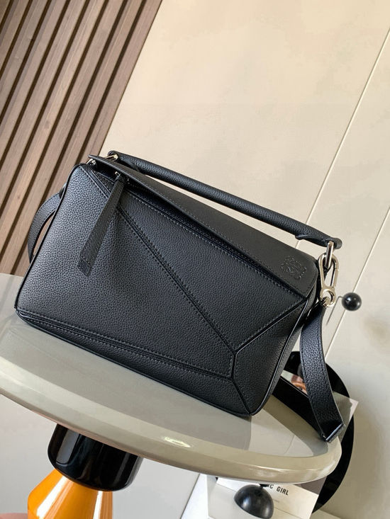 Loewe Puzzle Leather Handbag 9005