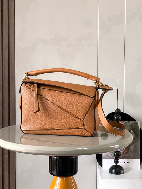 Loewe Puzzle Leather Handbag 9005