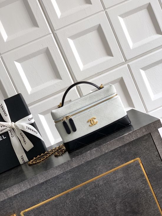 Chanel Suede Leather Lunch Box Bag 5186