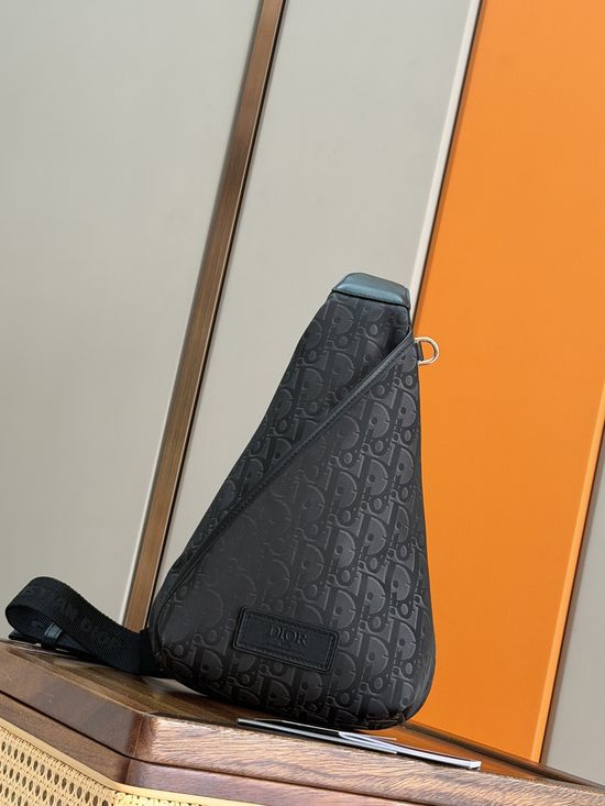 Christian Dior Trek Oblique Nylon Shoulder Bag 93951