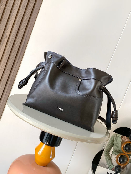 Loewe Flamenco Cowhide Handbag 9110