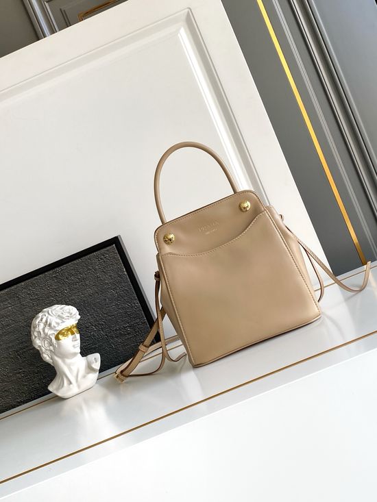 Prada Carry Leather Handbag 1BA496