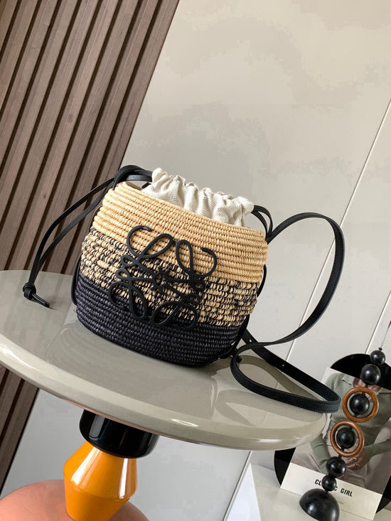 Loewe Basket Honeycomb Black Woven Leather 8002