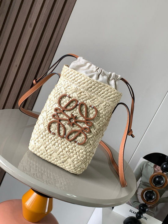 Loewe Woven Palm Leather Phone Pouch 8009