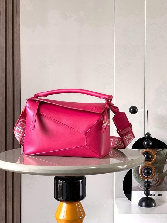 Loewe Puzzle Ceramic Rabbit Handbag 9001