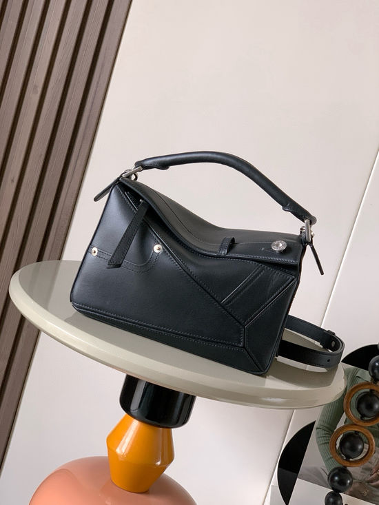 Loewe Puzzle Calfskin Handbag 9109