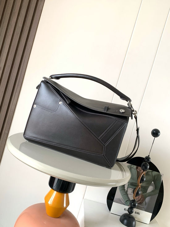 Loewe Panta Puzzle Glossy Leather Handbag 9165